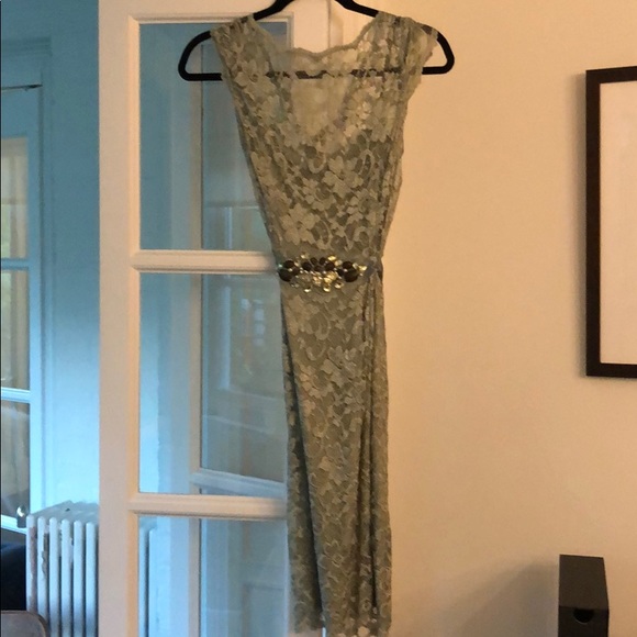 Teri Jon Lace Dress - Picture 3 of 4